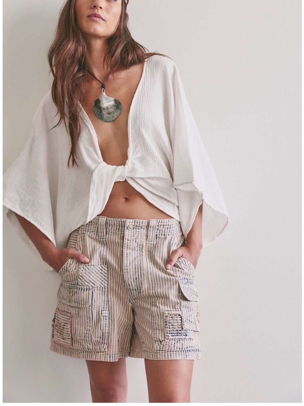 Free People We The Free Day Dreamer Railroad
Cargo Shorts Size 27 NWT